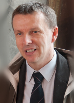 dr hab. inż. Lucjan Jerzykiewicz